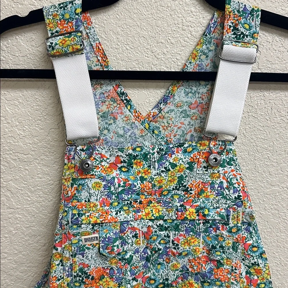 Duluth Trading Company Heirloom Gardening Overall Short - Picture 3 of 5